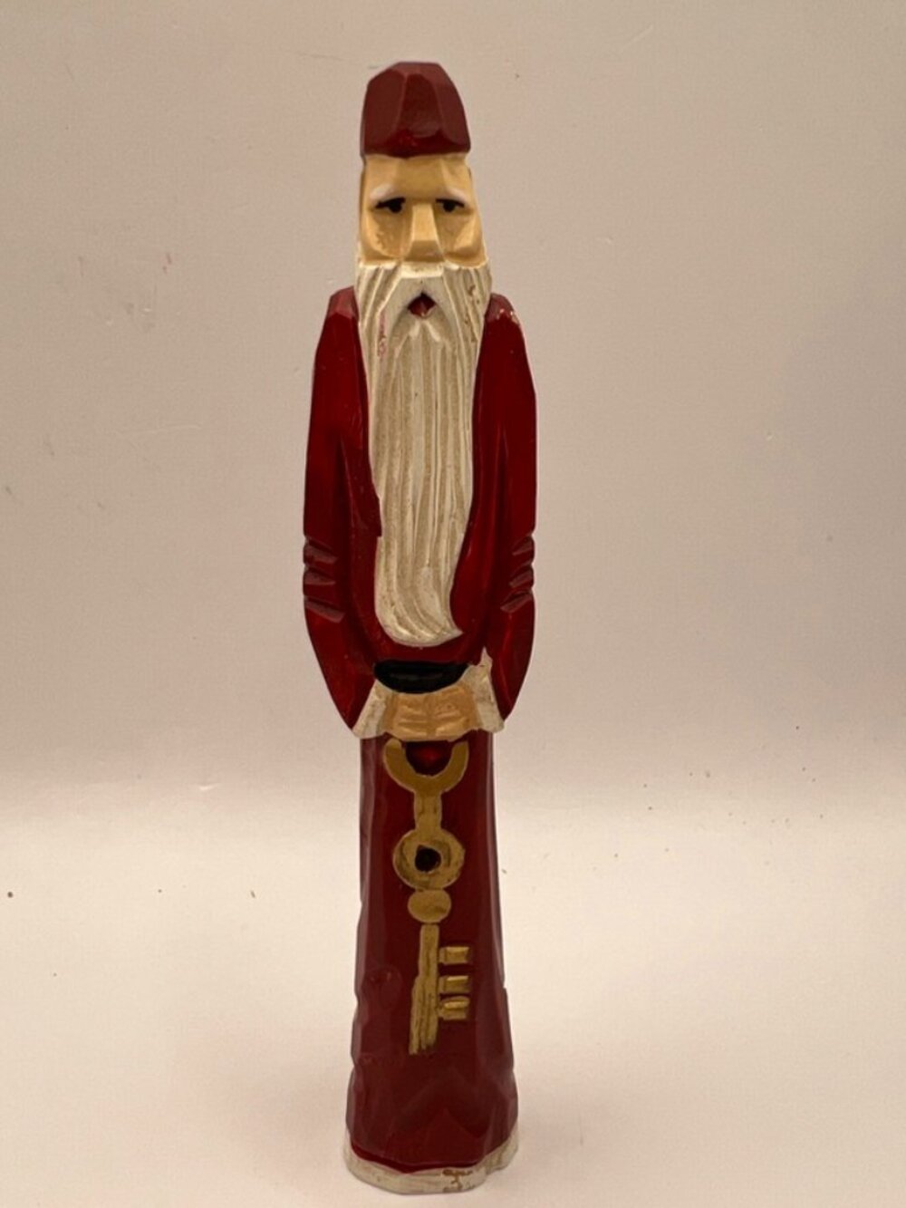 VTG “Pencil” St. Nick Holding Key To The North Pole Wood Carved Figurine 6” Tall